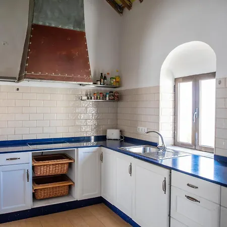 Appartement Edificio Reformado Con 2 Pisos En Centro Tarifa