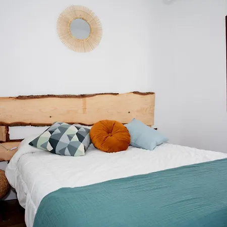 Edificio Reformado Con 2 Pisos En Centro Apartament *